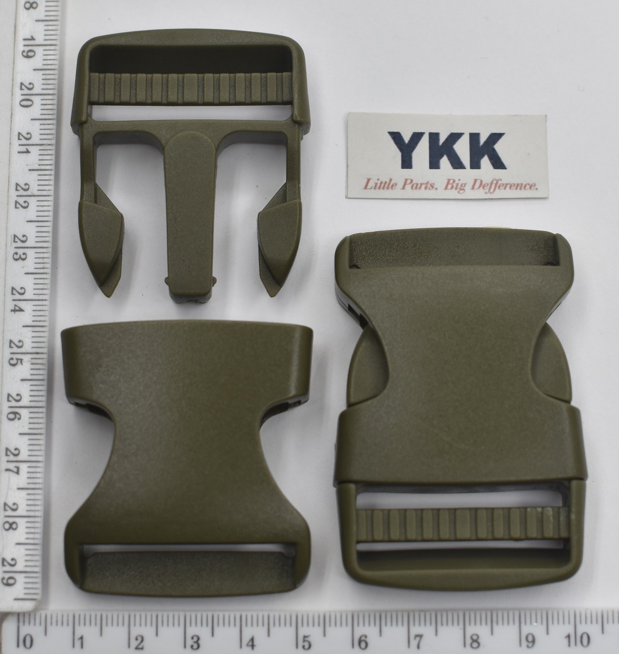 Карабін фастекс  пластм під тасьму шир 38мм суперміцний YKK хакі