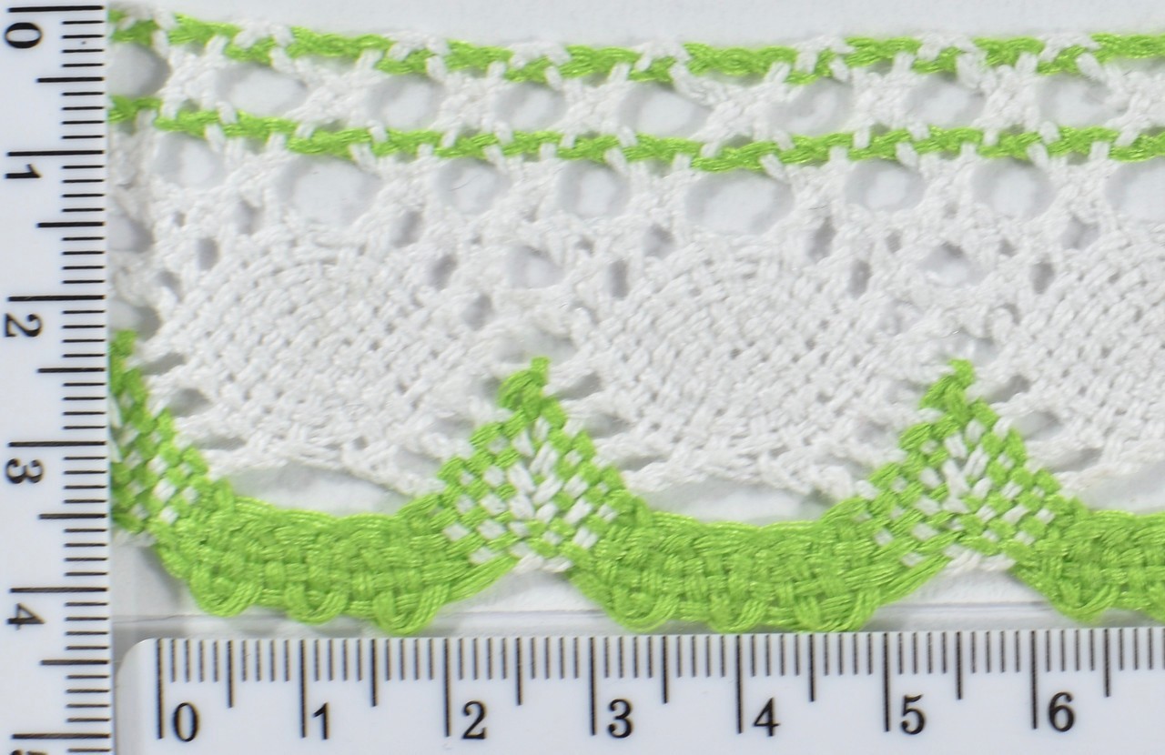 Тасьма бавовна в'язана ажурна шир 4см біла - салат
