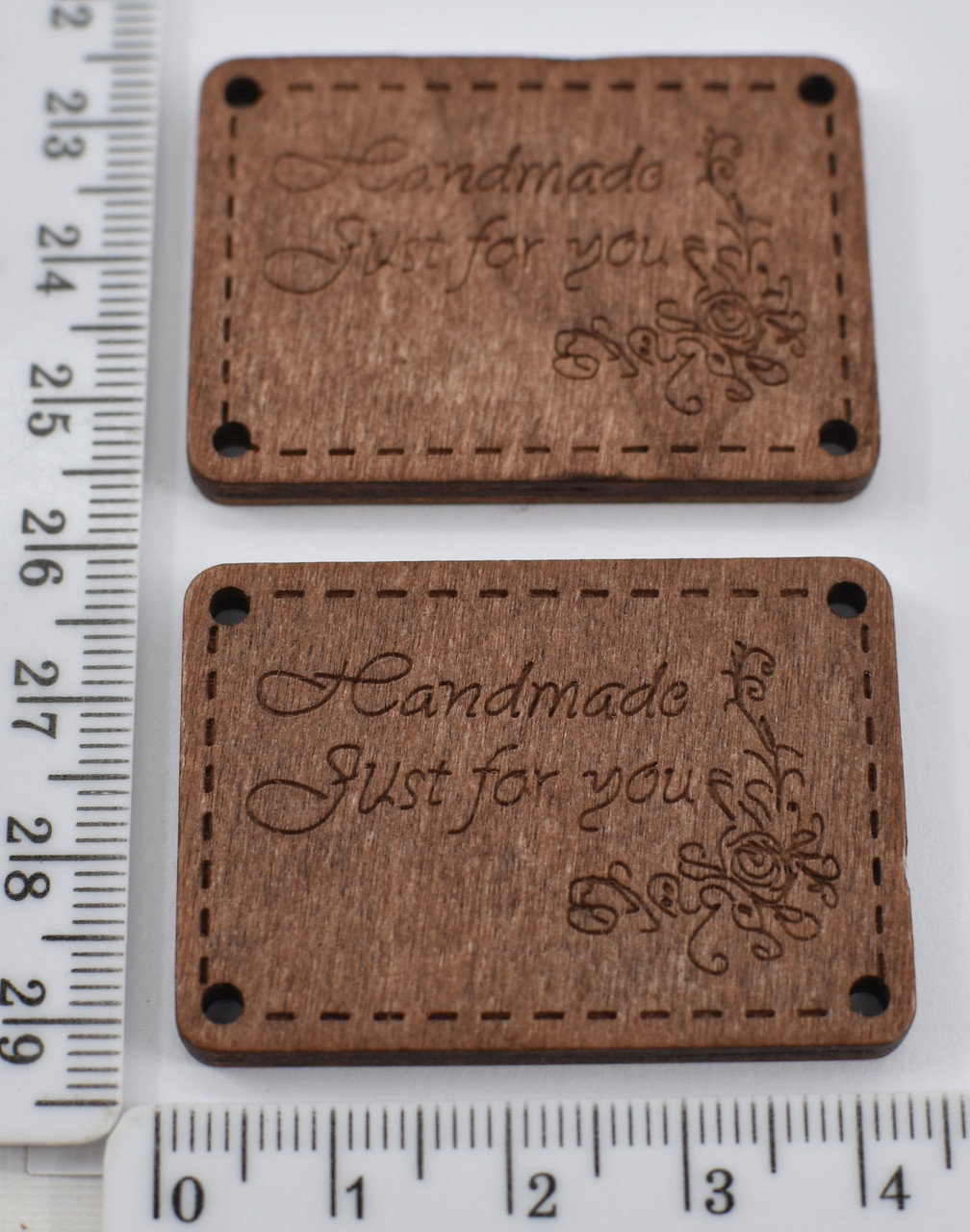 Отделkа дерево hand made 3 * 4.3см