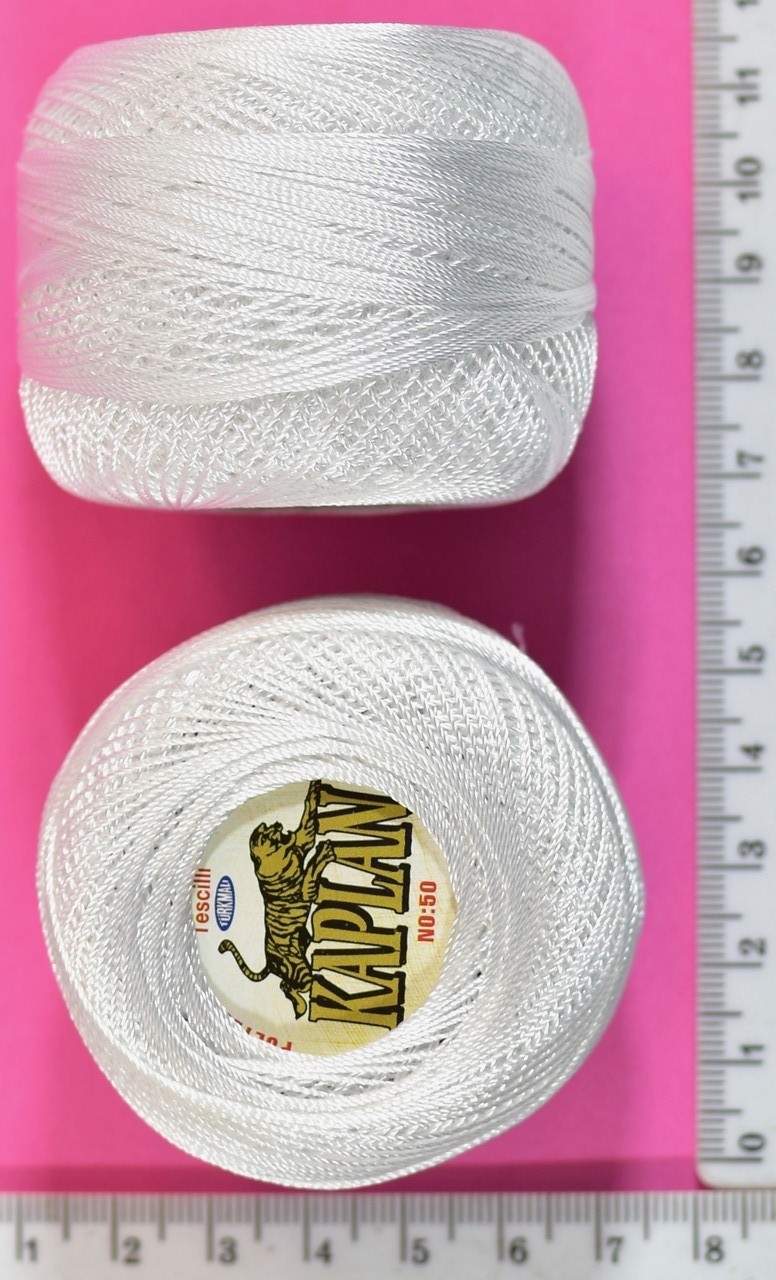 Ірис нитка шовк 20гр / 170м 0.3мм білий