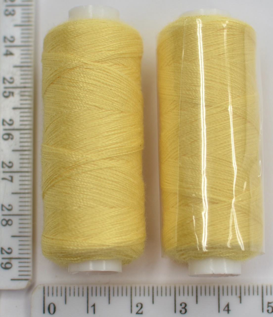 Нитка п / е армовані №50е (аналог №36 джинс) 200ярд Польща №133