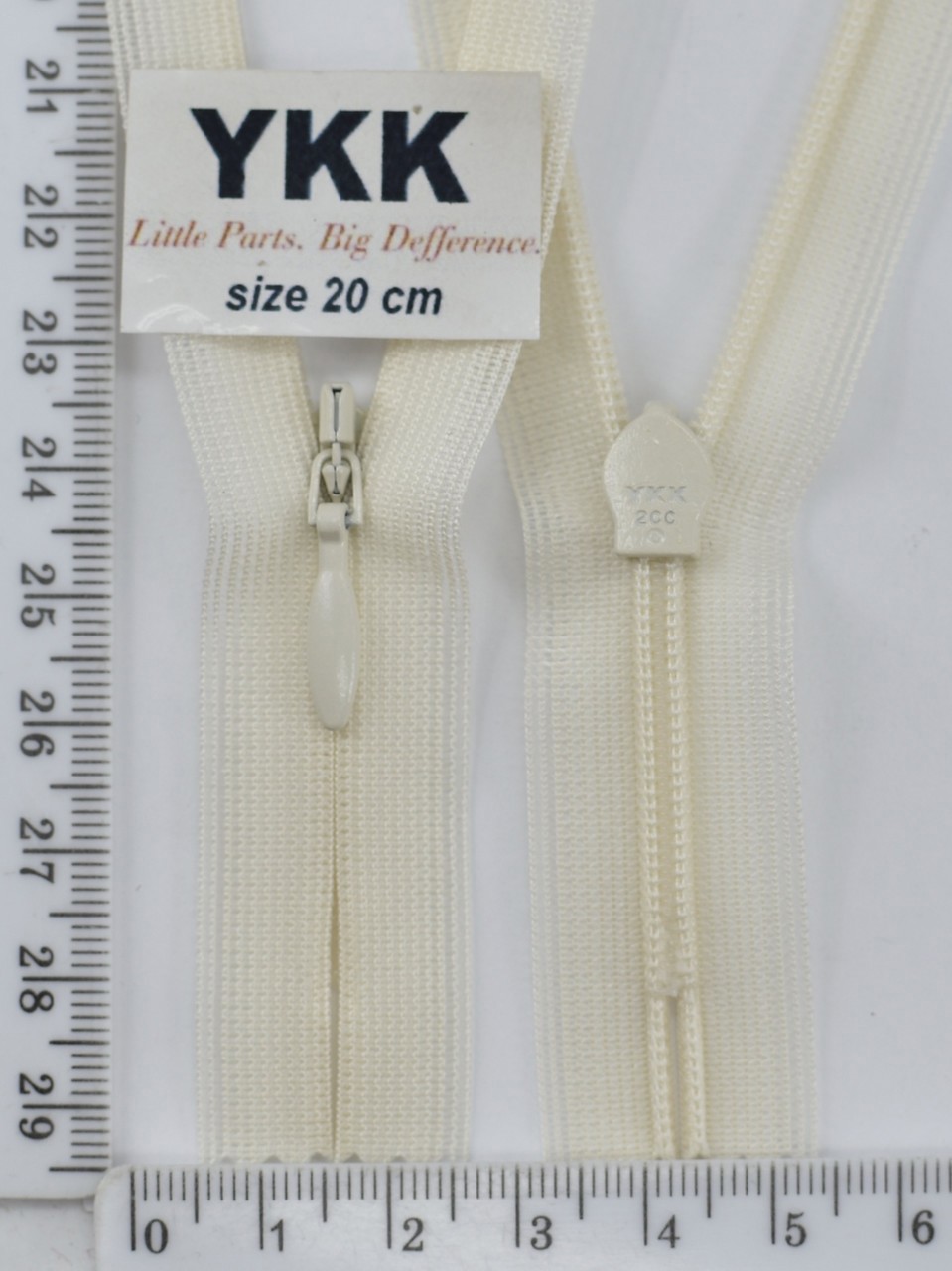 Блискавка спіраль №2 YKK Японія потайна нейлон 20см (801) біло-беж