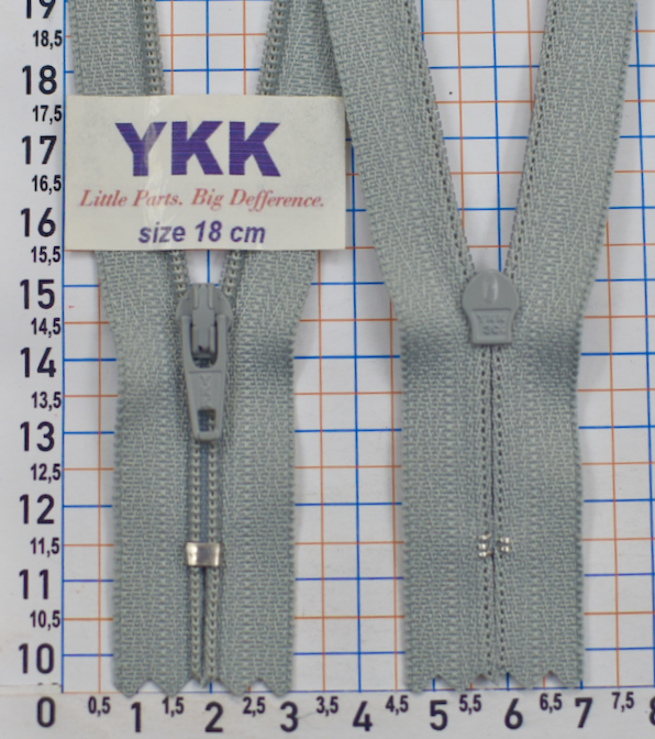 Блискавка спіраль №3 YKK Японія 18см № 204