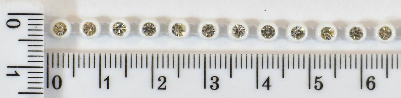 Стрази скло (ss8 = 3,3 мм) на нитці Crystal уп = 9,1м