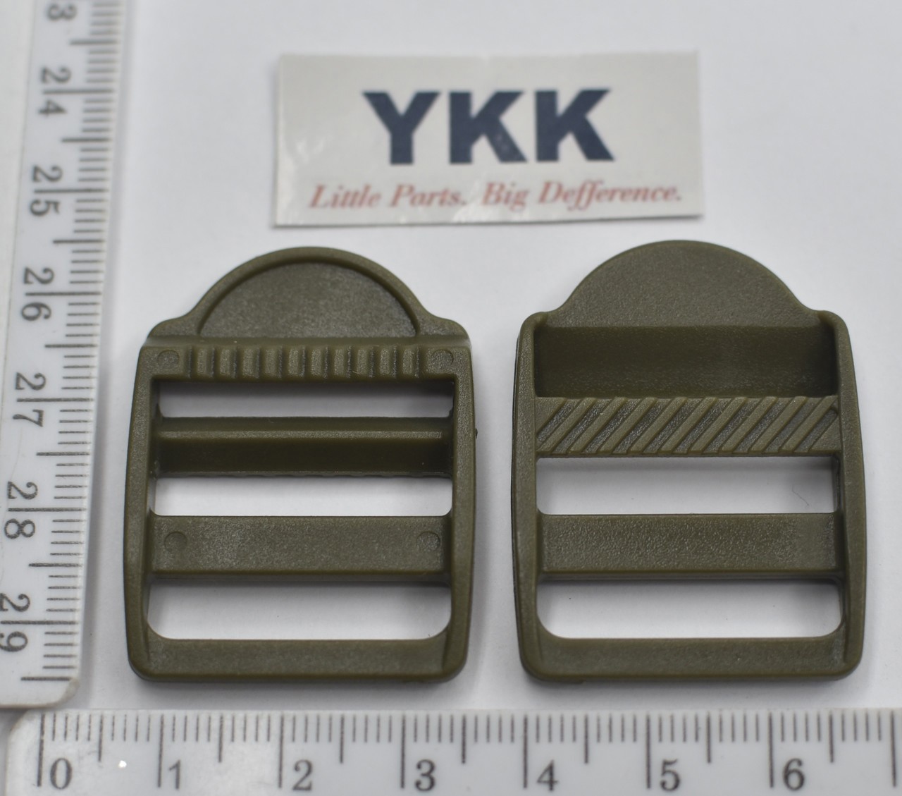 Рамка трищілинна YKK суперміцна шир 25мм хакі