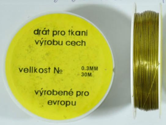 Дріт якістний  0,3 мм для бісеру 30м Чехія зол