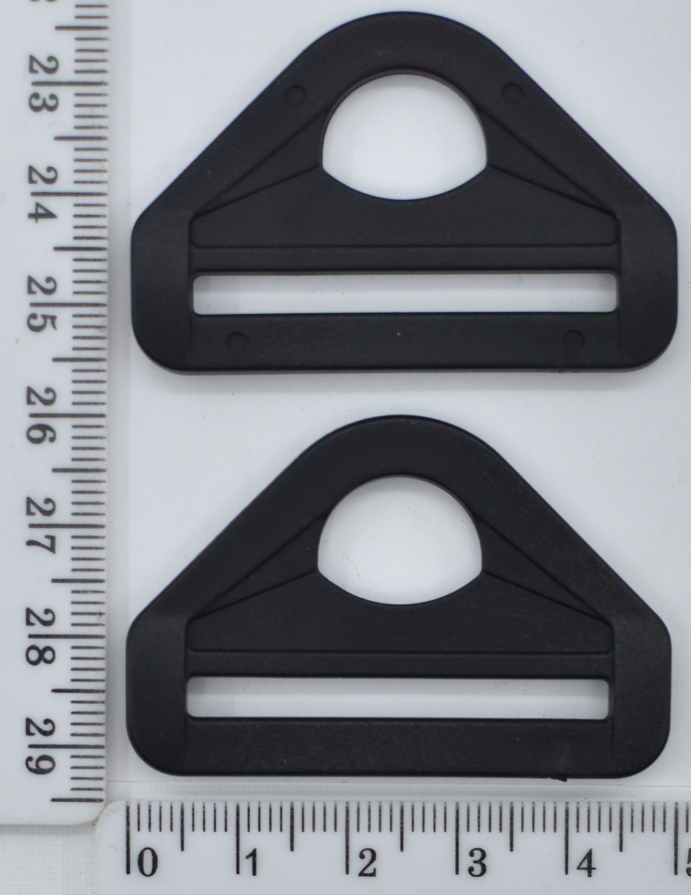 Кріплення пластм на тасьму шир = 3,8см сумки