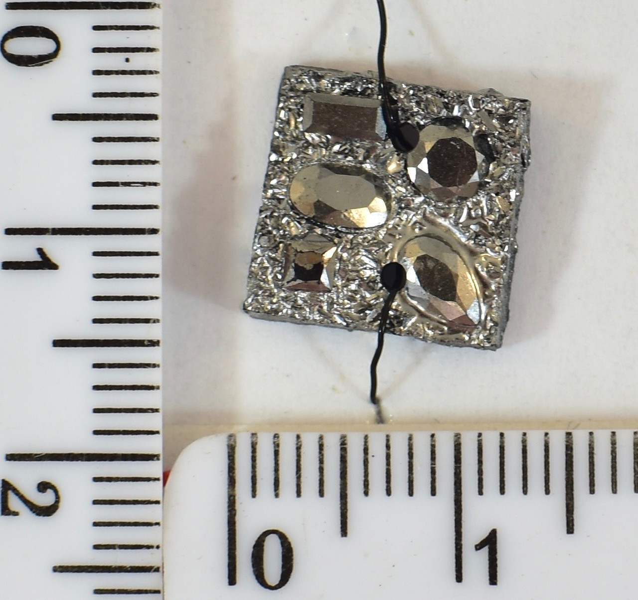 Пришивних елем (біт.камень) антр квадр 12 * 12см