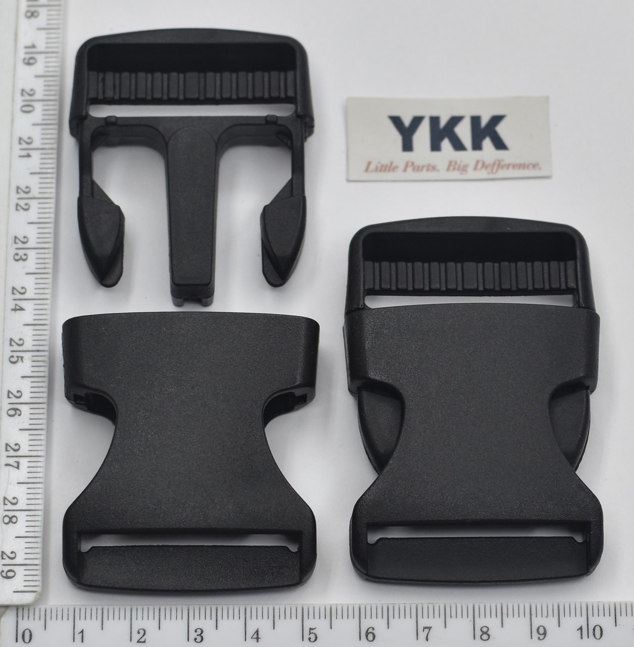 Карабін фастекс  пластм під тасьму шир 38мм суперміцний YKK чорний