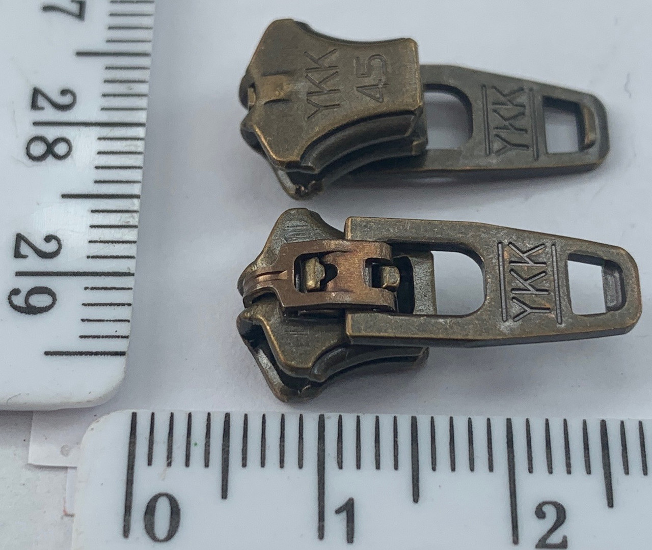 Бігунок №4.5 YKK Японія джинс оксид