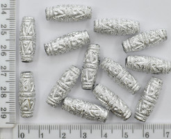 Намистини 8*20мм 50грамм =71шт срібло