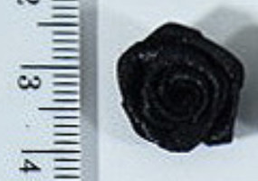 троянда ф 1,5 см атлас чорна