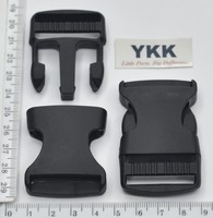Карабін фастекс  пластм під тасьму шир 32мм суперміцний YKK чорний
