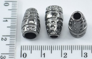 Наконечник під шнур ф2-4мм пласм під метал черн