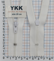 Блискавка спіднична № 3 YKK Японія 20см № 030 біла айворі
