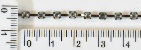 Стрази пластик (ss12 = 3 мм) на жёлезной стрічці Crystal уп = 9.2м