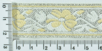 Стрічка жаккардовая шир 2,5 см св.желт.