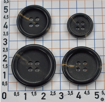 Гудзик пластм набором ф15мм = 50шт ф20мм = 50шт  ф23мм = 50шт ф26мм = 50шт 