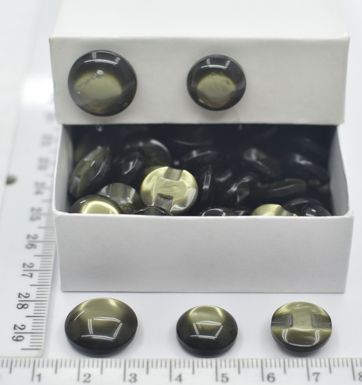 Гудзик коробкою ф17мм = 48шт, ф14мм = 72шт