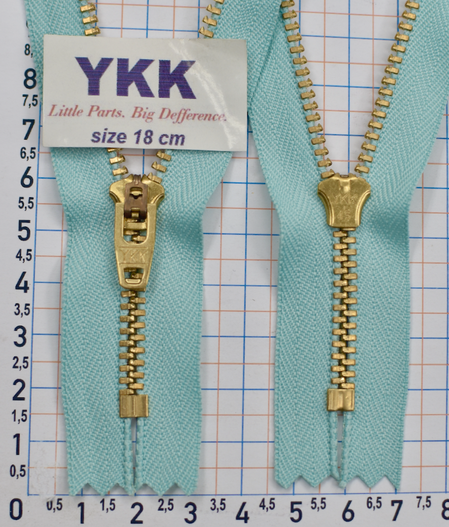 Блискавка метал джинсова №4 YKK Японія 18см голуб (044)