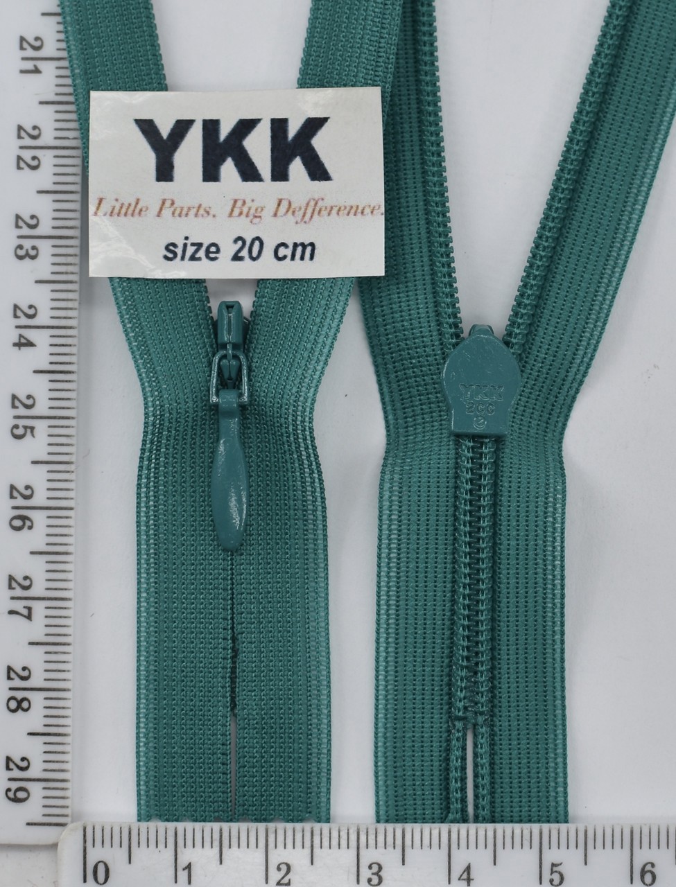 Блискавка спіраль №2 YKK Японія потайна нейлон 20см (023) смарагд