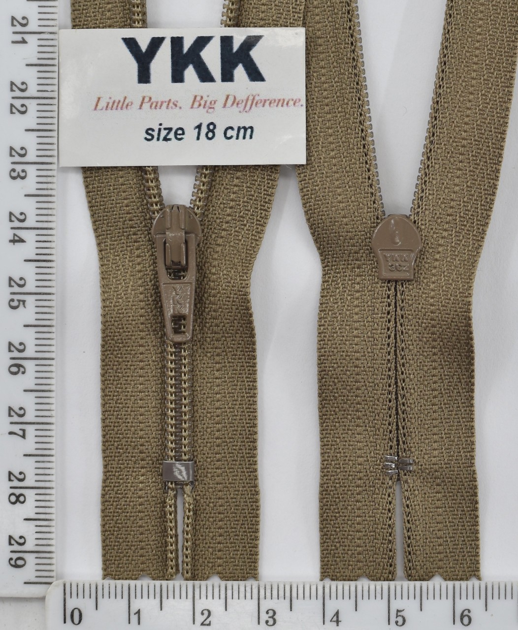 Блискавка спіраль №3 YKK Японія 18см (300) беж-кор