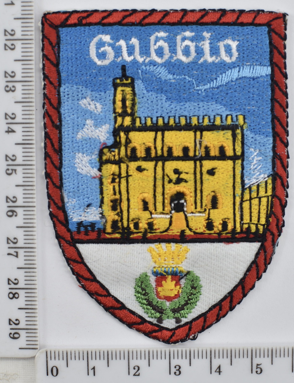 Аплікація клейова 6 * 8см герб "Guddio"