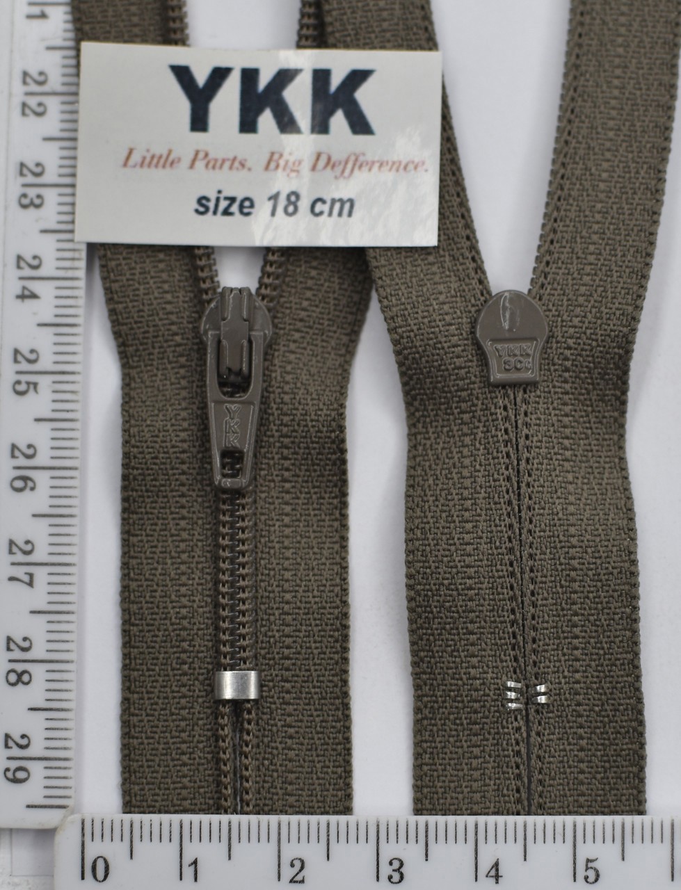 Блискавка спідничні - брючна №3 YKK Японія 18см ( 318 )